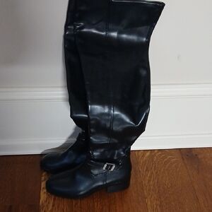 Black Knee-High Boots with Buckle